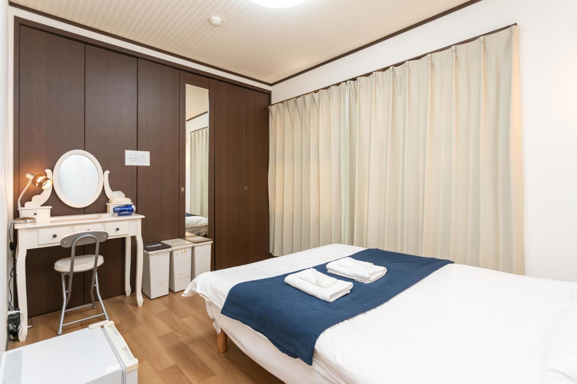 ゲストハウスoneworld Toji東寺 Kiotó Kültér fotó